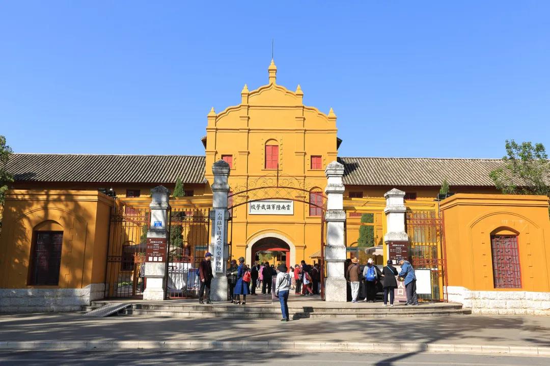 周末去一趟建水開啟一場特別的美食之旅。